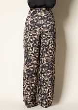 ABSTRACT TIE DYE ANIMAL