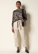 ABSTRACT TIE DYE ANIMAL