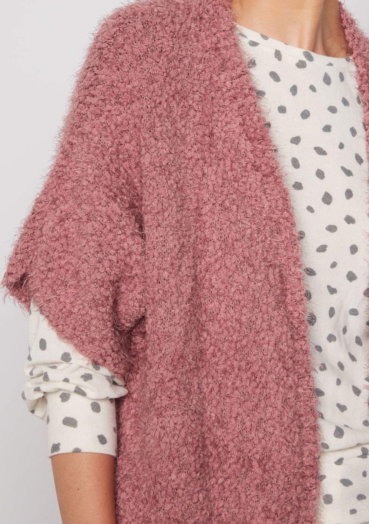 【新発売】 Sara Cardigan トップス