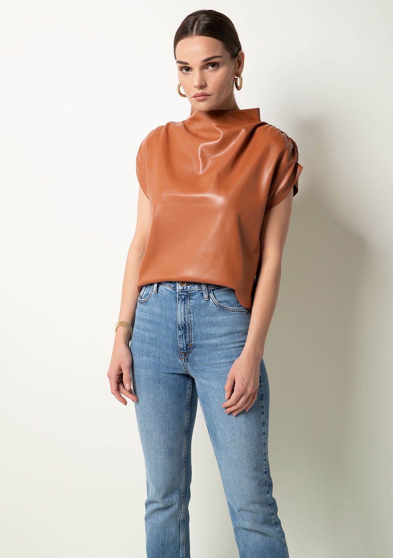 Access Fashion | Sleeveless lurex knitted turtleneck top